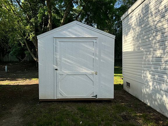 shed