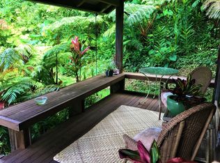 180 Forest Ridge Way, Honolulu, HI 96822