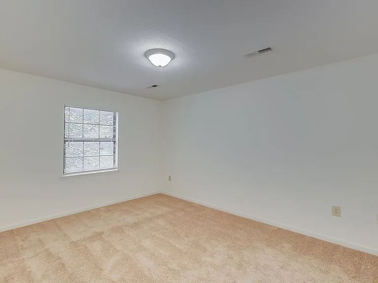 Allison Heights — Photo 11