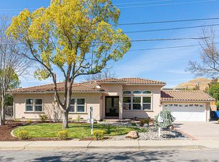 225 Saint Henry Dr, Fremont, CA 94539