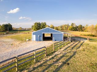 1884 Tick Ridge Rd, Waynesburg, KY 40489