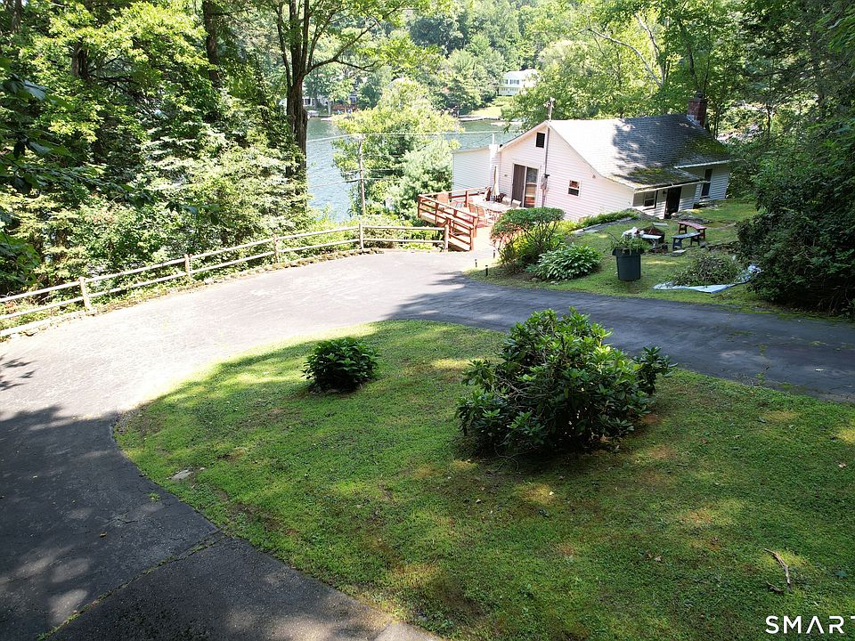 1st image of 837 East Wakefield Boulevard