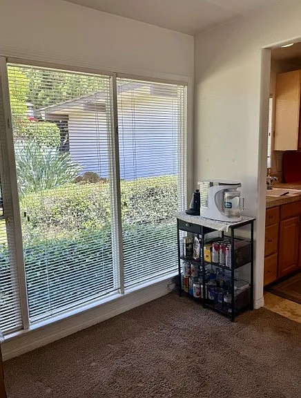 1629 La Flora Dr — Photo 2
