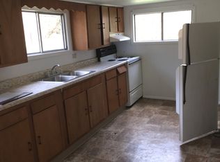 338 E Water St, Slippery Rock, PA 16057