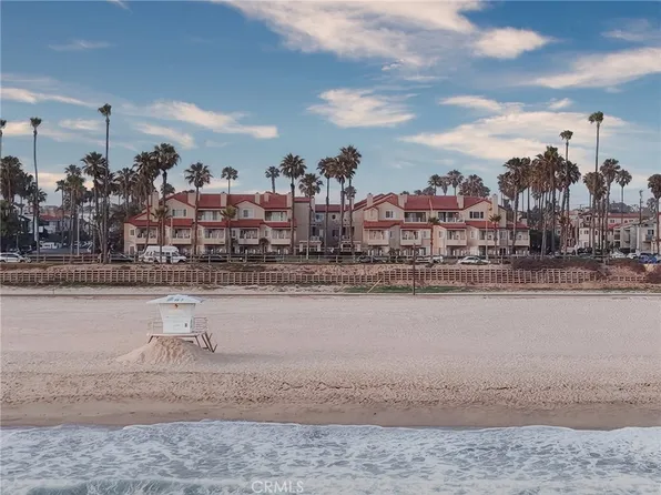 2000 Pacific Coast Hwy APT 203, Huntington Beach, CA 92648