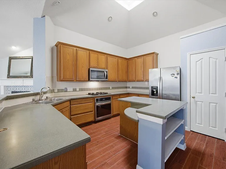 5101 Stonecrest Dr — Photo 18