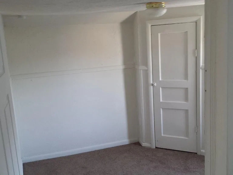 Smaller bedroom