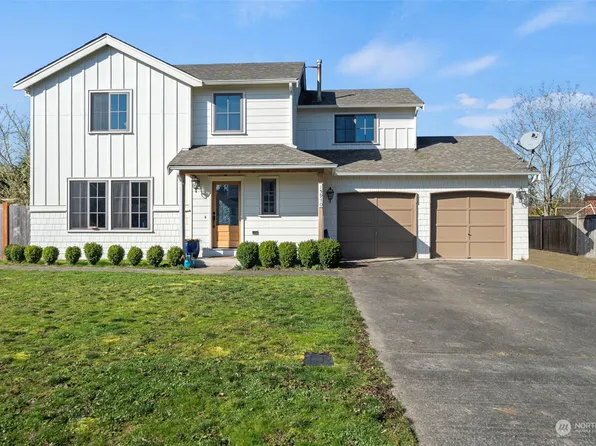 15910 42nd Avenue Ct E, Tacoma, WA 98446
