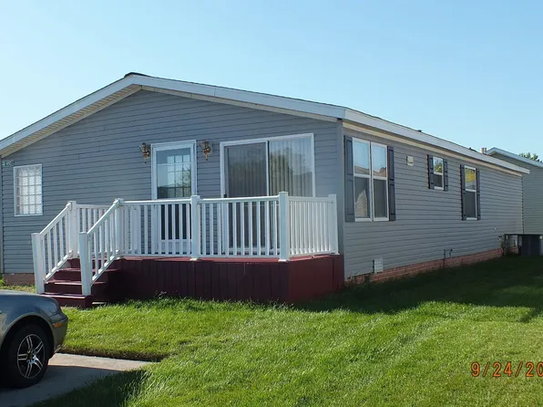 957 Trey Rdg, Monroe, MI 48161