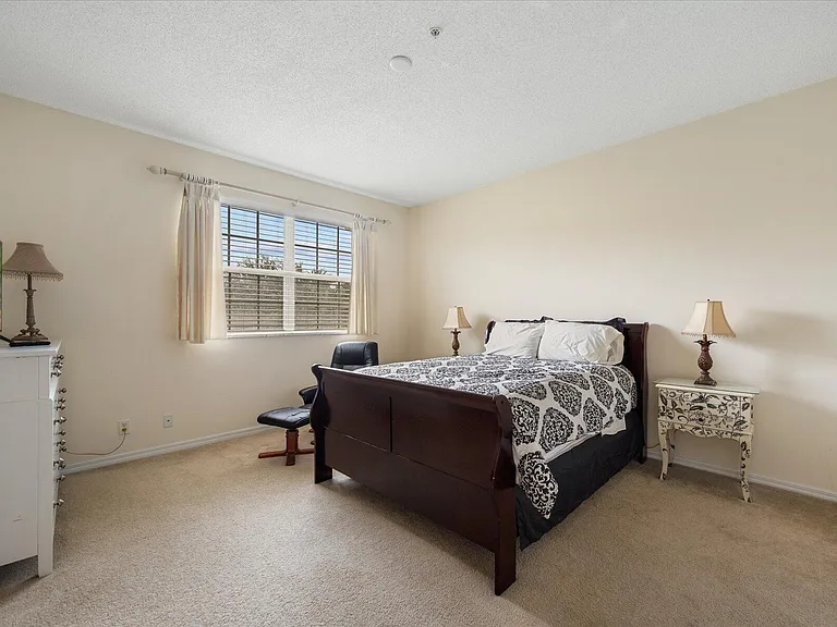 112 Lighthouse Cir #G — Photo 15