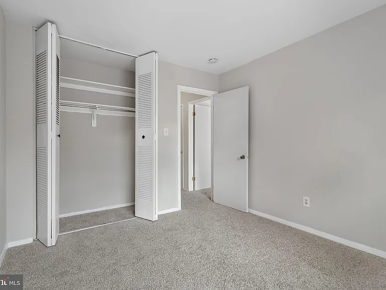 10239 Prince Pl #26-102 — Photo 25