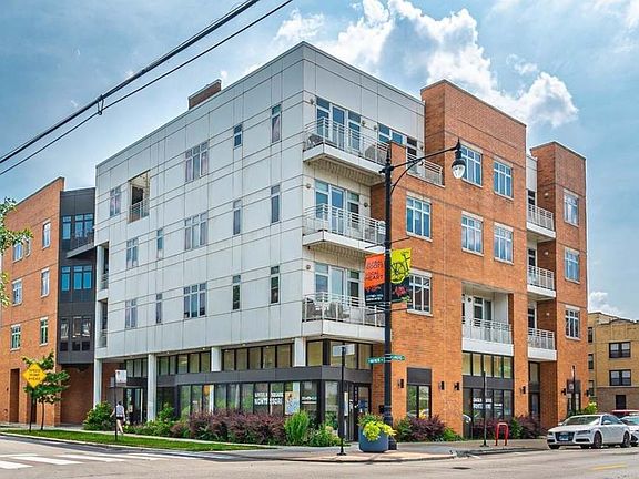 2nd image of 4770 N Manor Ave APT 304