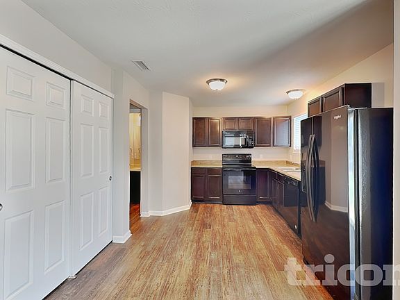4th image of 6077 W Jamison Dr