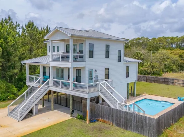 3120 Linden Ave, Gulf Breeze, FL 32563