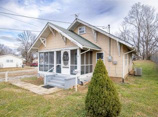 601 S Wood Ave, Fredericktown, MO 63645