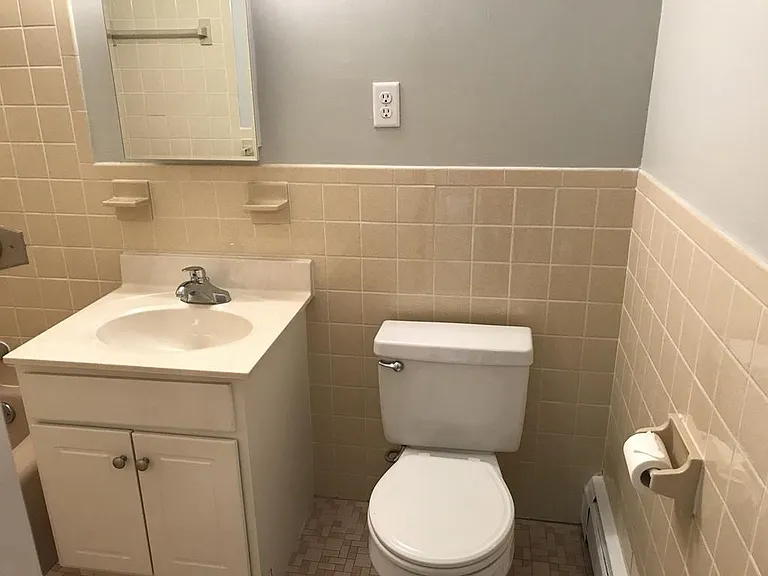 100 Tremont St #7 — Photo 13