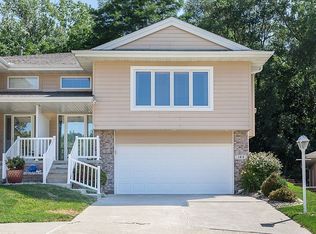 109 McKenzie Cir, Council Bluffs, IA 51503