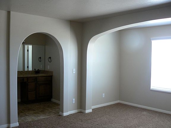 Master Bedroom Sitting Area