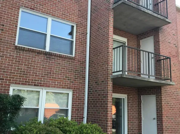 300 Chapel Ct APT 209, Walkersville, MD 21793