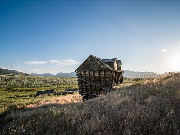 4th image of 2249 Seitz Rd E