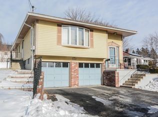 50 Leeds St, Lowell, MA 01850