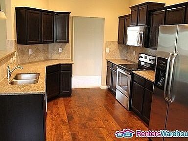 3rd image of 4311 NE 85th St
