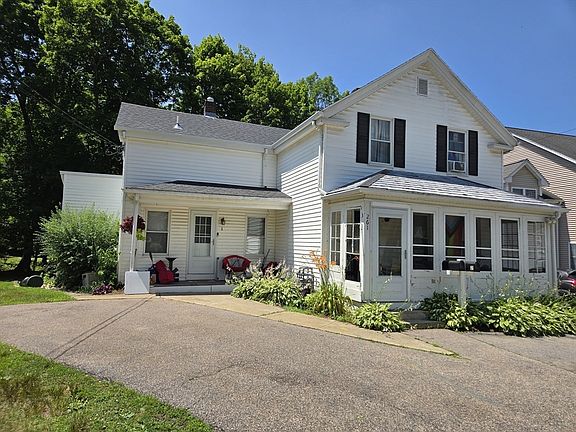 2nd image of 261 Stone St