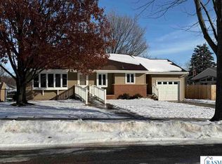 422 West St, New Ulm, MN 56073