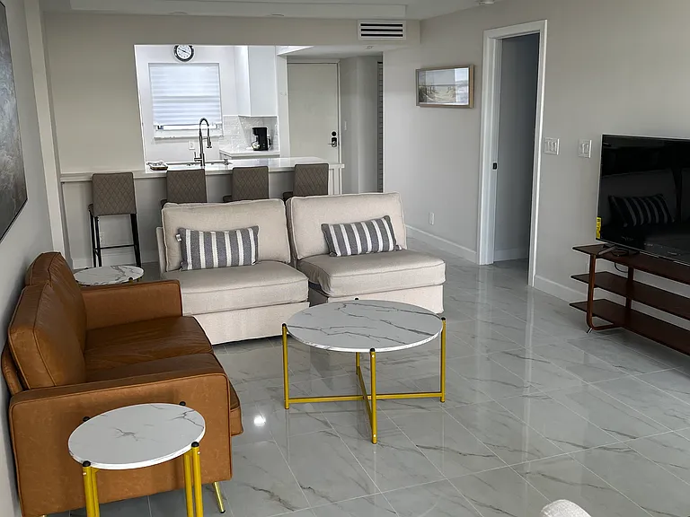 1391 S Ocean Blvd #605 — Photo 12