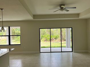 102 Curtis Ave N, Lehigh Acres, FL 33971