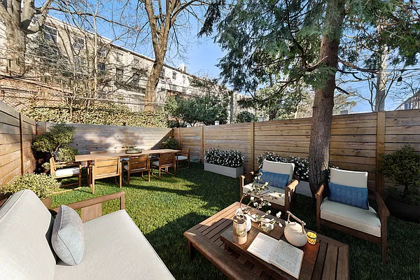 Sold by Douglas Elliman | media 15