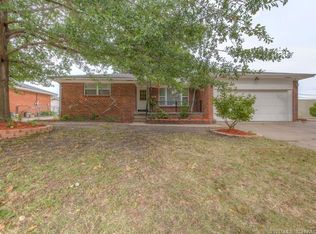 462 S 105th Pl E, Tulsa, OK 74128