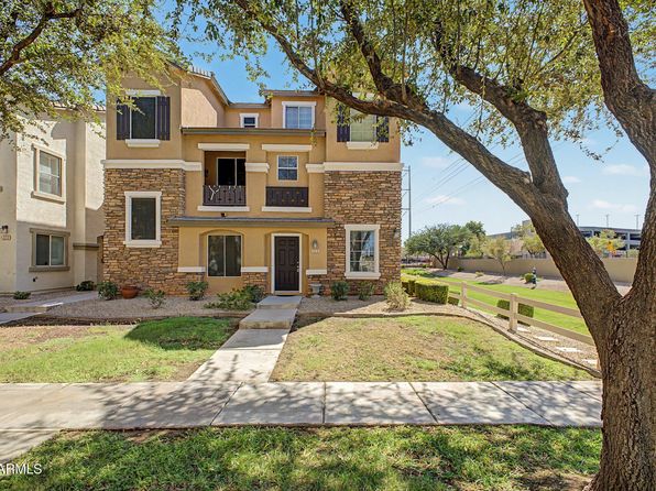 418 N Mahogany Ct
