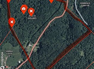 761 Bates Rd, Creekside, PA 15732