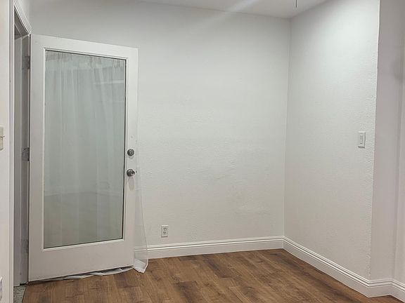 5th image of 531 W Palm St