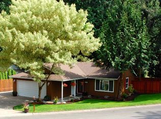 4330 Country Woods Ct, Lake Oswego, OR 97035