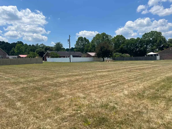 18 Tango Ave, Russell, KY 41169