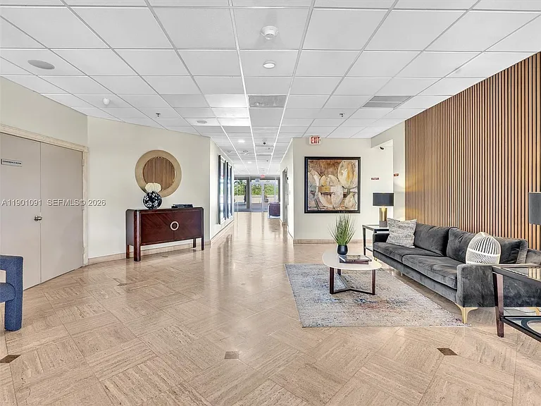 6422 Collins Ave #701 — Photo 44