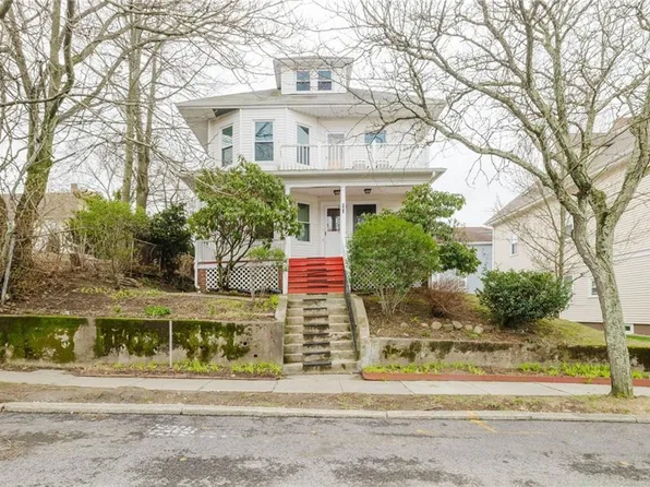 161-163 Mauran Ave, East Providence, RI 02914