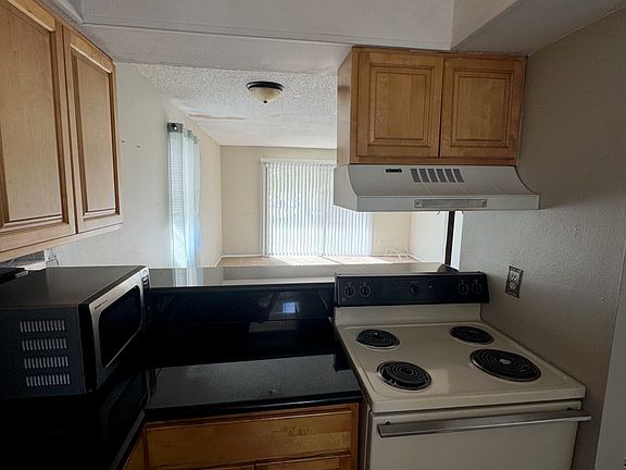 3rd image of 2231 Brandy Pl