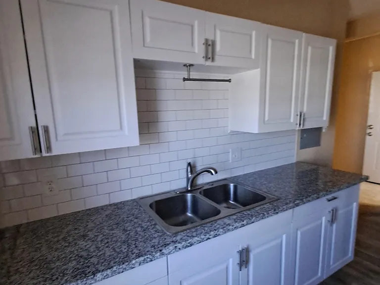 1634 Central Ave #1 — Photo 12