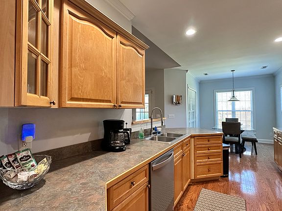 5th image of 1119 Millstream Ct