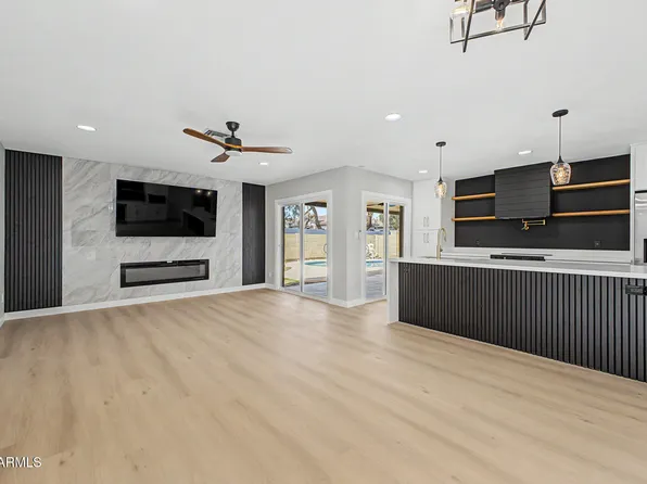 2136 E COLGATE Drive, Tempe, AZ 85283
