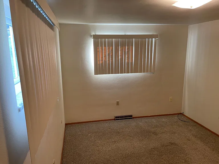 203 W Marion St — Photo 7