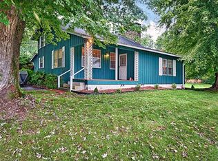 314 Candlewood Cir, Waynesville, NC 28785