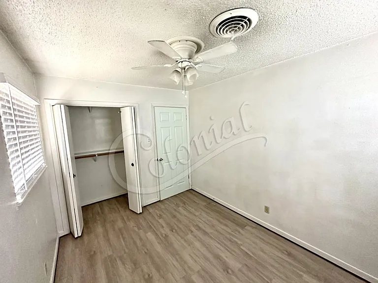 1410 Leader Dr — Photo 7