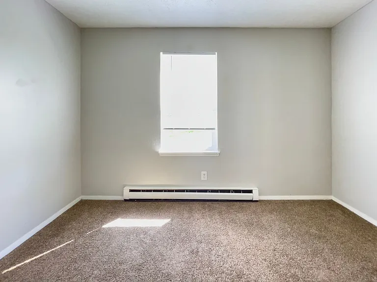 1701 E 14th St #4 — Photo 11