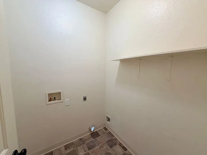 5704 Golden Eagle Dr — Photo 14