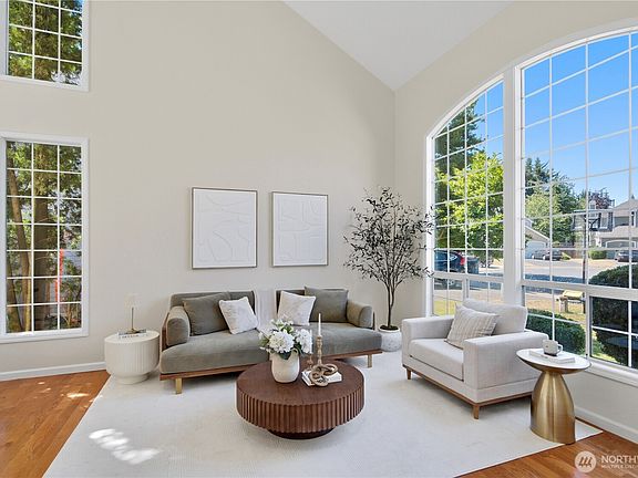 5th image of 25723 SE 40th Street