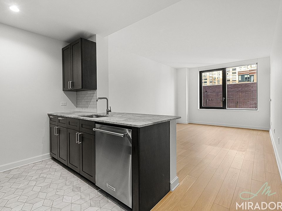 1st image of 21 W End Ave APT 2114